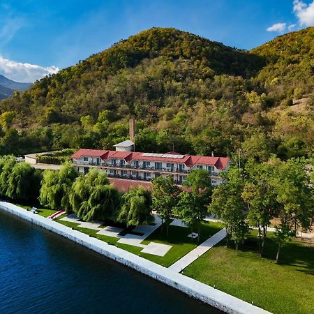 Vega Resort Restaurant & Lodge Orşova Exteriör bild
